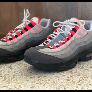 MENS NIKE AIR MAX 95 OG SOLAR RED 2018 size US11